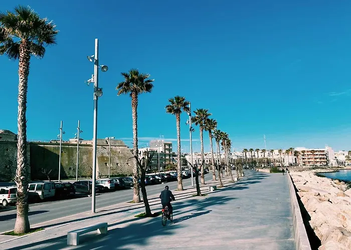 Dimora Lamas 4* Mola di Bari